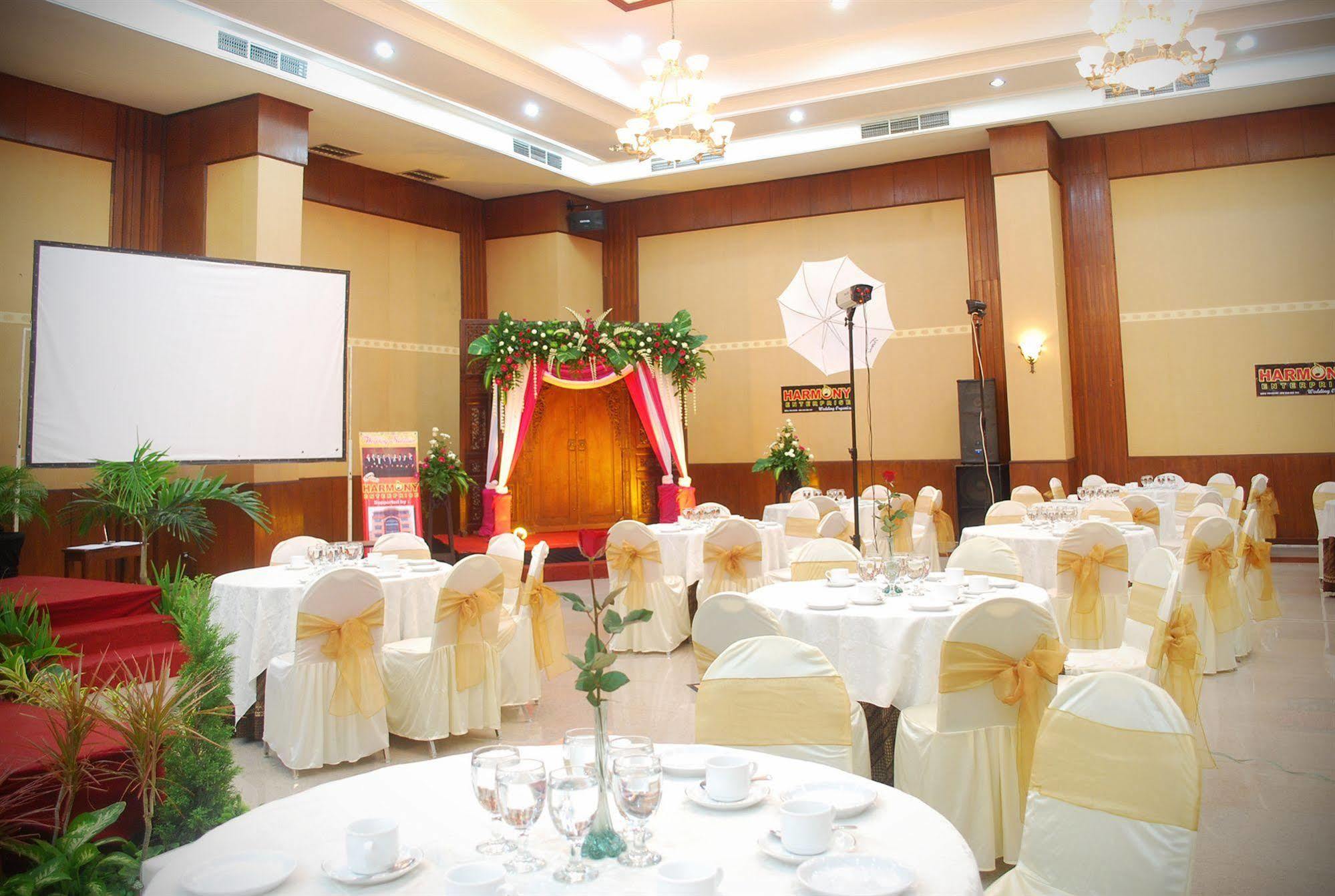 Pandanaran Hotel